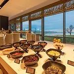 Helikon, Hotell 4*
