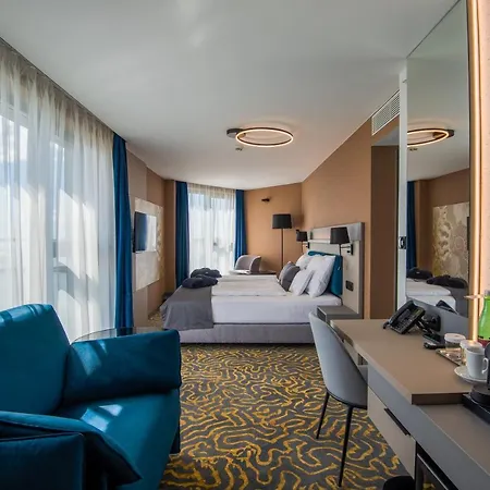 Hotel Helikon,
