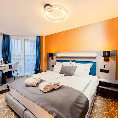 Helikon, 4* Keszthely