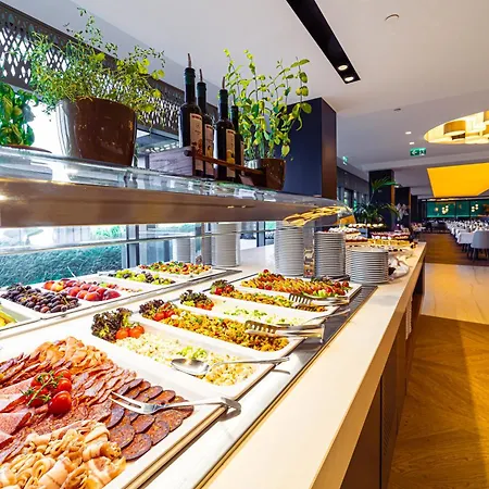 Helikon, קסזטלי