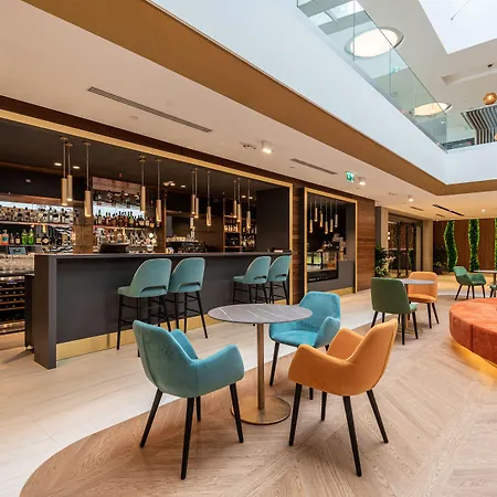 Hotel Helikon,