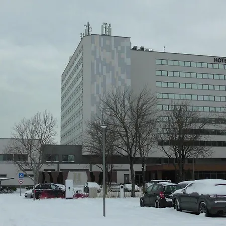 Helikon, 4* קסזטלי