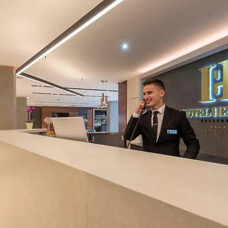 Отель Helikon, 4*