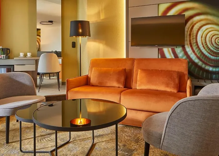 Helikon, ホテル ケストヘイ