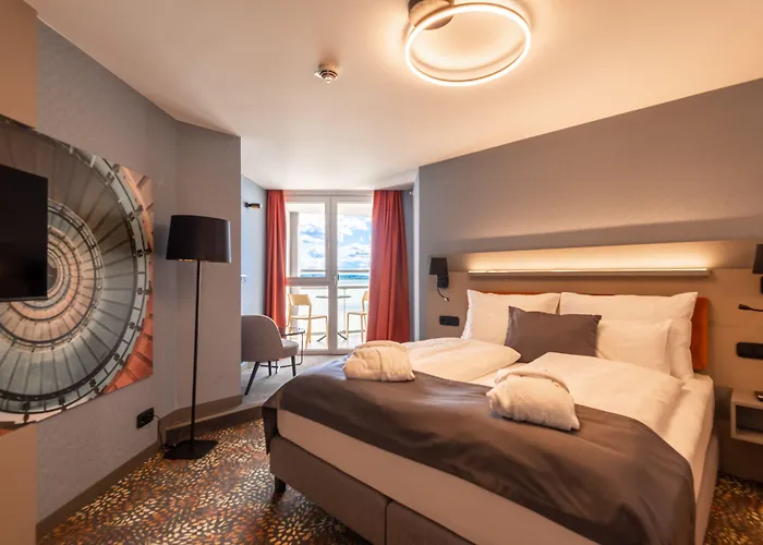 Helikon, Ξενοδοχείο 4*